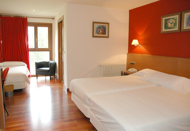 Snoe Hotel Candanchu Exterior photo