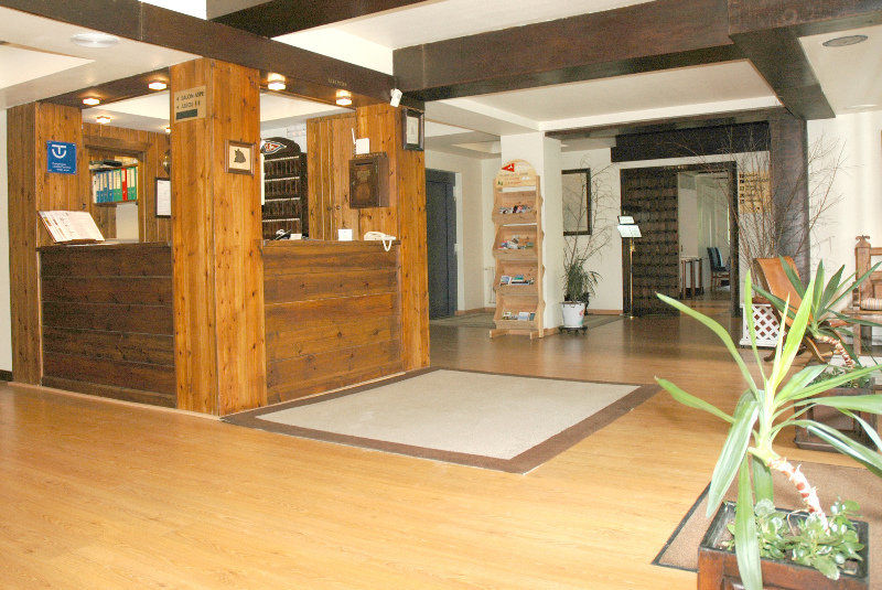 Snoe Hotel Candanchu Exterior photo